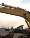 construction-equipment-tracked-excavatorLIEBHERR-R944B-HDSL-Litronic-5_big-16121921450379103400.jpg